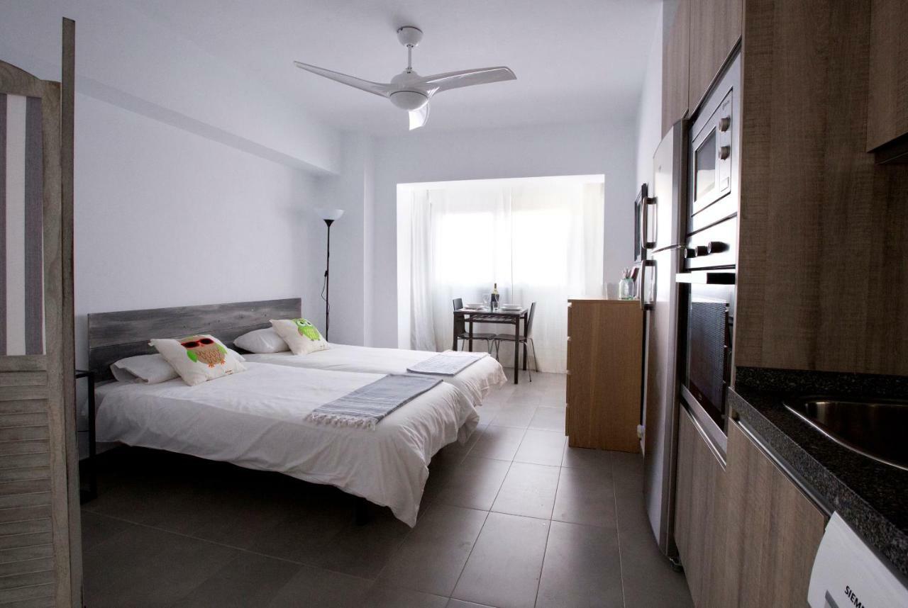Apartamento Malagueta Beach 10 Málaga Esterno foto