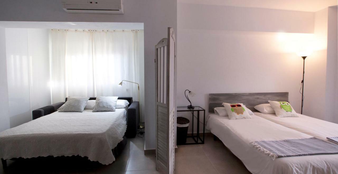 Apartamento Malagueta Beach 10 Málaga Esterno foto