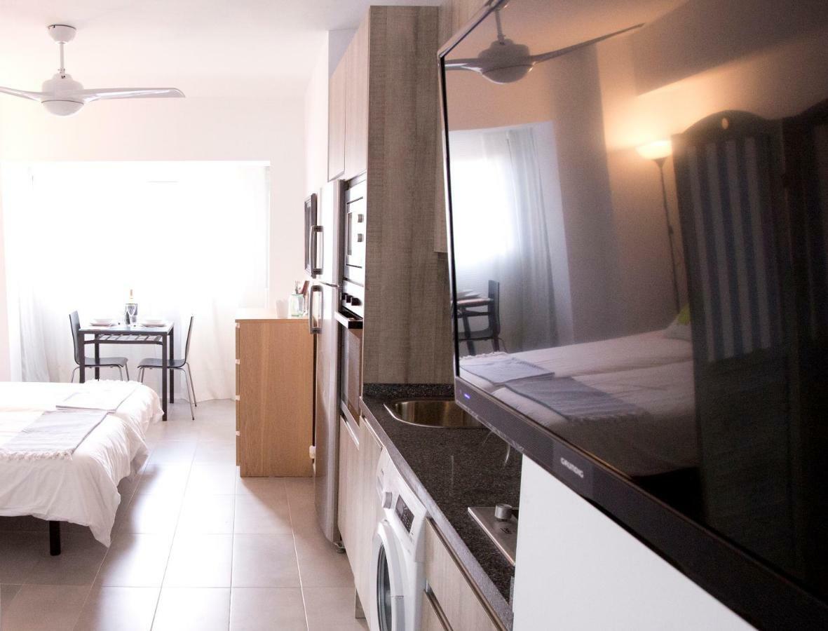 Apartamento Malagueta Beach 10 Málaga Esterno foto